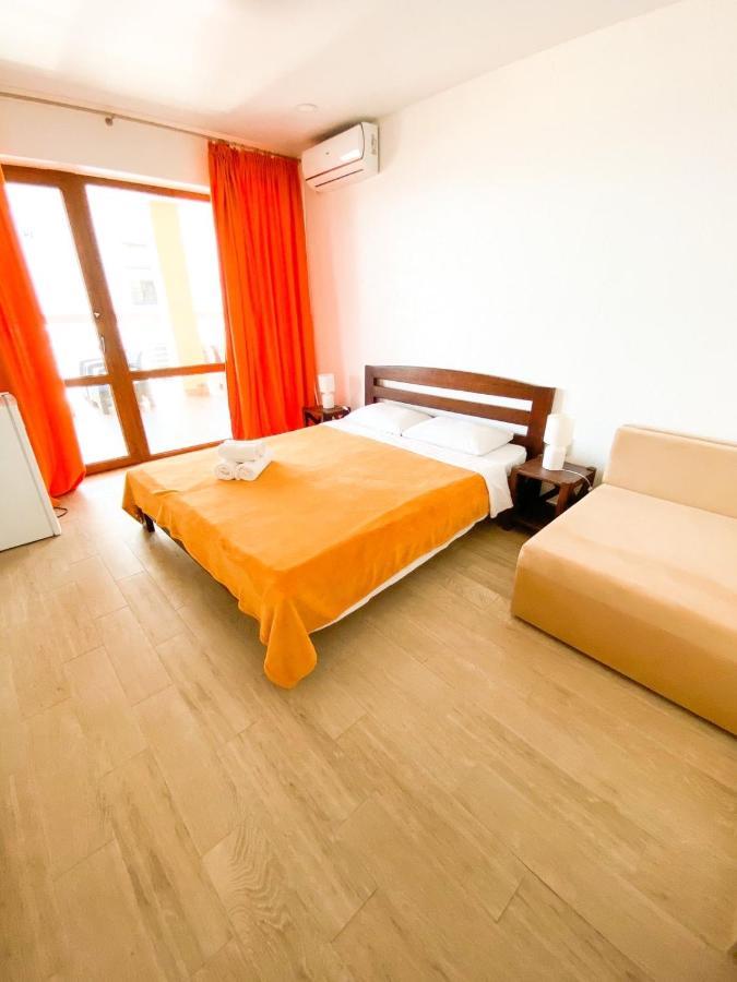 Золотий Лев Hotel Zatoka Buitenkant foto