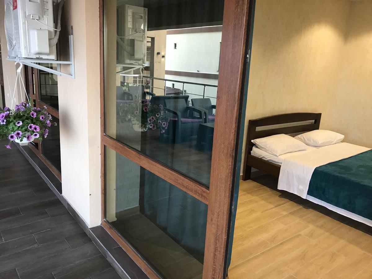 Золотий Лев Hotel Zatoka Buitenkant foto
