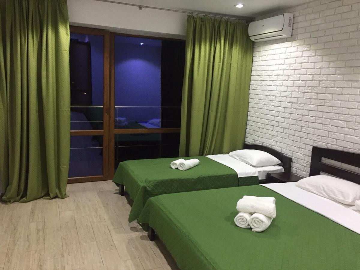 Золотий Лев Hotel Zatoka Buitenkant foto